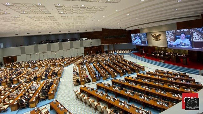 Rapat Paripurna DPR Setujui Tujuh Anggota Komisi Informasi Pusat Periode 2026–2030