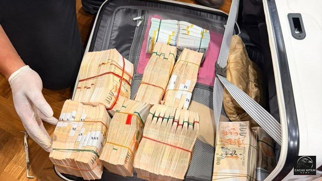 Polda Metro Jaya Gandeng FBI dan Kedutaan AS-Singapura Cek Keaslian Uang Dolar & Emas Batangan Kasus Febrie Adriansyah