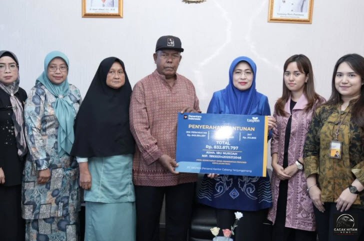 Meski Baru Enam Bulan Jadi PPPK, Ahli Waris Nurijah Terima Manfaat TASPEN Rp832,87 Juta
