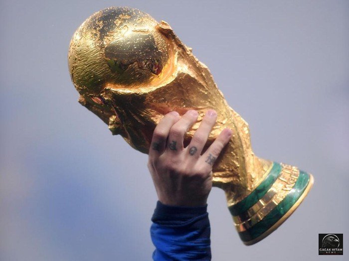Unik! Ular dan Buaya "Ramal" Juara Piala Dunia 2026 di Car Free Day, Warga Berkerumun Saksikan Prediksi Argentina vs Spanyol