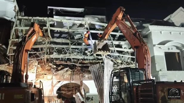 Ledakan Gas Robohkan Rumah Tiga Lantai di Medan, Enam Orang Jadi Korban