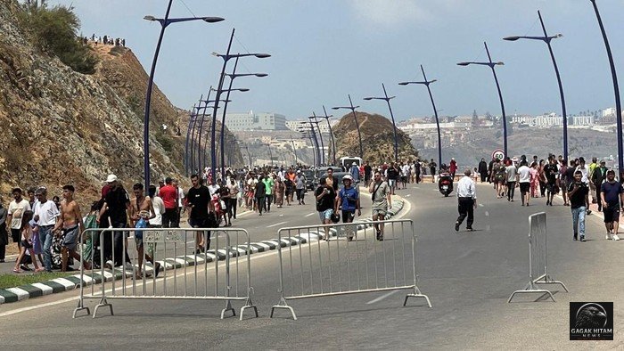Ribuan Migran dari Maroko Serbu Ceuta, Pemerintah Daerah Minta Darurat Nasional Ditolak Madrid