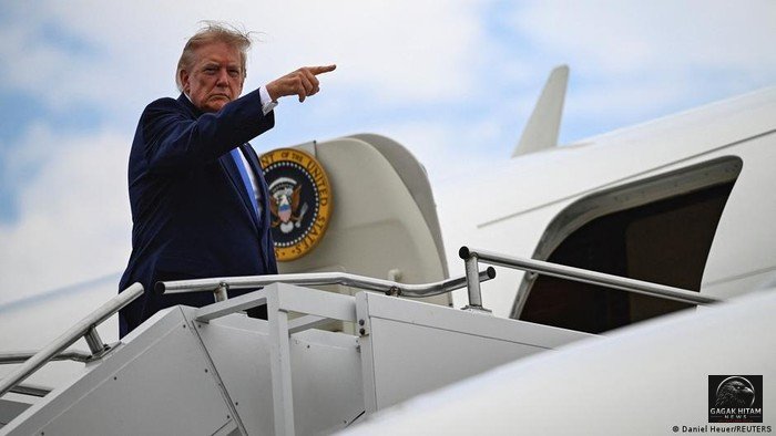 Trump Bantah AS Kehabisan Amunisi, Namun Militer Akui Stok Senjata Presisi Mulai Menipis