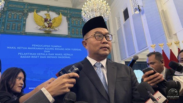 Prabowo Pesan Sepatu Inovasi BRIN, Dibanderol di Bawah Rp80 Ribu