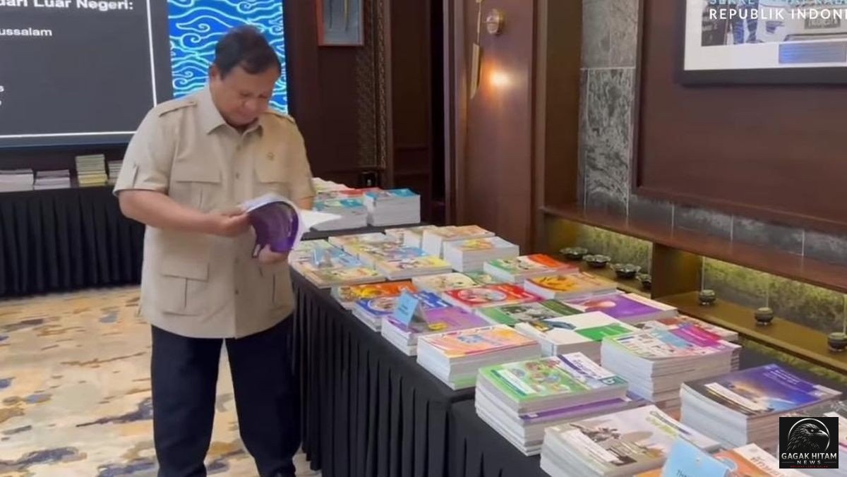 Rencana Rombak Buku Pelajaran Dinilai Belum Menyentuh Akar Masalah Pendidikan