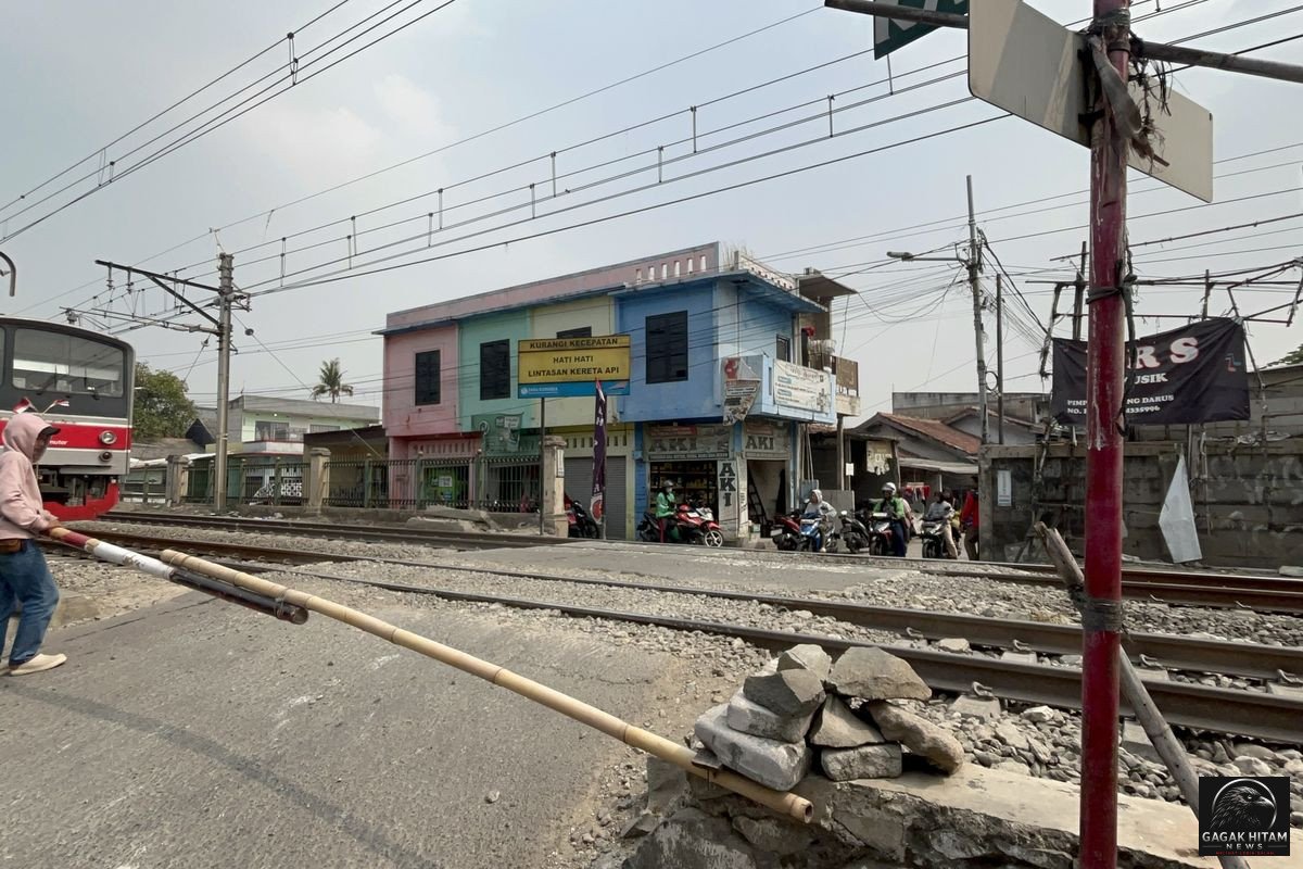 Pelajar 18 Tahun Tewas Tertemper KRL di Kalideres, Perjalanan Commuterline Sempat Terganggu
