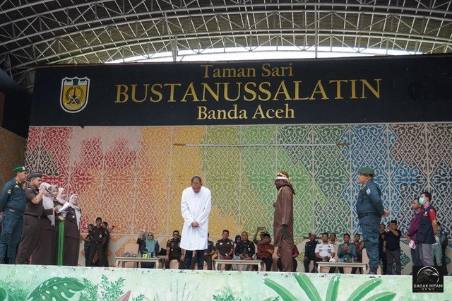 Ajudan Ketua DPRA Dicambuk 22 Kali di Banda Aceh karena Terbukti Jarimah Ikhtilath