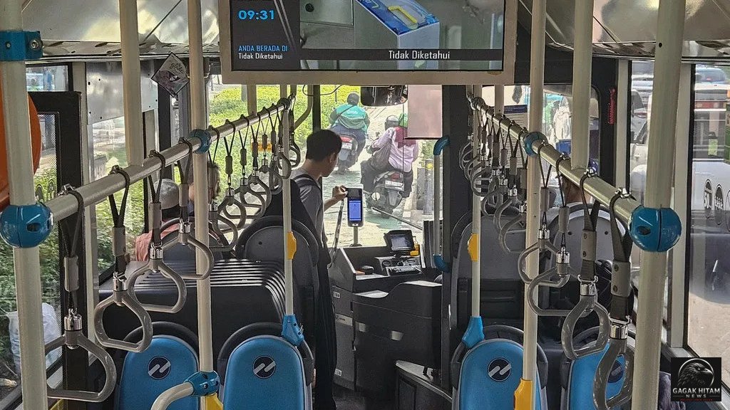 Tarif Transbandara Blok M-Bandara Soekarno-Hatta Jadi Rp15 Ribu Per September