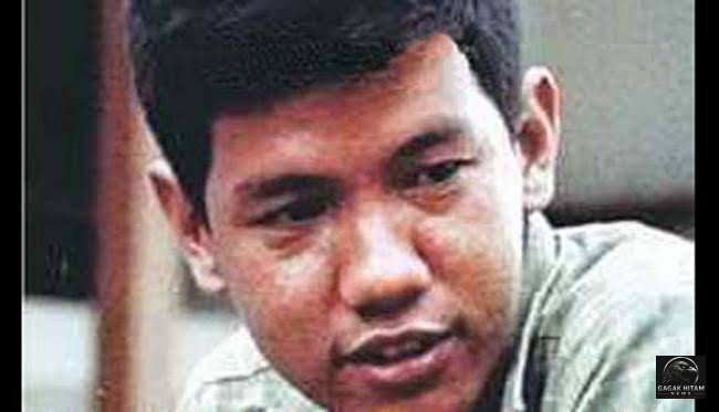 “Saya Jijik Melihat Orang Ambisius yang Menginjak Temannya”: Renungan Soe Hok-gie tentang Jabatan dan Harga Diri